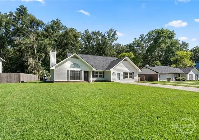 1st image of 410 Boyd Dr, Richmond Hill, GA 31324 | MLS# SA362106