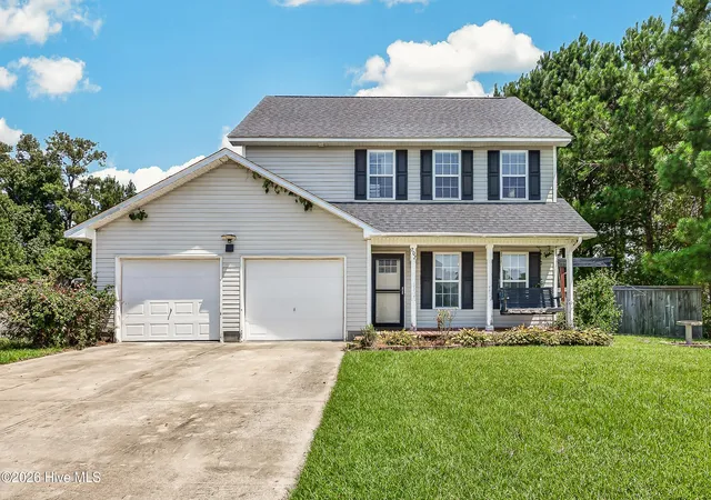 Photo 1 of Single family home for sale at 202 Halibut Ct, Maysville, NC 28555 | MLS# 100598580 | Listing updated on 2026-10-06