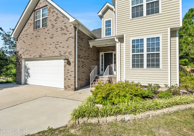Photo 2 of Single family home for sale at 190 Diamondhead Dr S, Pinehurst, NC 28374 | MLS# 100591790 | Listing updated on 2026-08-30