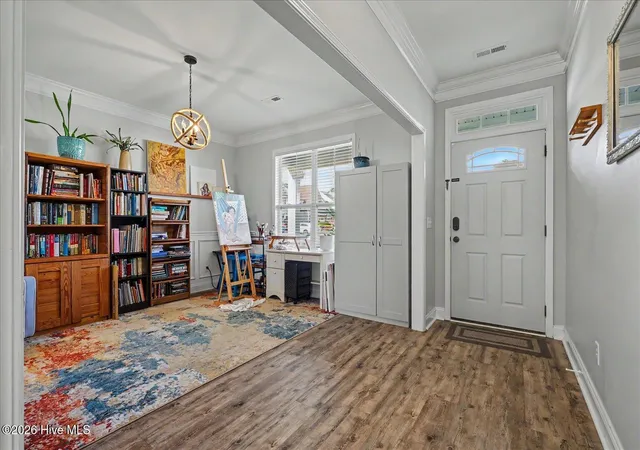 Photo 4 of Single family home for sale at 402 Lady Bug Ln, Wilmington, NC 28411 | MLS# 100598971 | Listing updated on 2026-09-17