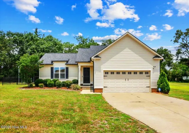 Photo 1 of Single family home for sale at 124 Dobbs County Courthouse Rd, La Grange, NC 28551 | MLS# 100596449 | Listing updated on 2026-09-17