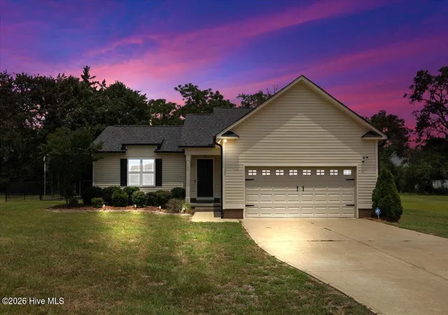 Photo 2 of Single family home for sale at 124 Dobbs County Courthouse Rd, La Grange, NC 28551 | MLS# 100596449 | Listing updated on 2026-09-17