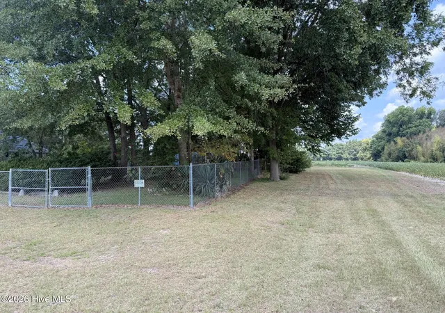 Land for sale at 685 Snake Rd, Lumberton, NC 28358 | MLS# 100598155