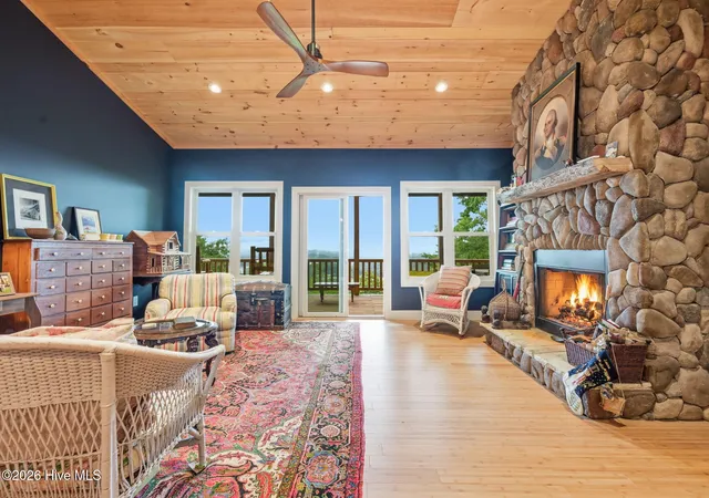 Photo 4 of Single family home for sale at 552 Our Dr, Hayesville, NC 28904 | MLS# 100599263 | Listing updated on 2026-08-27