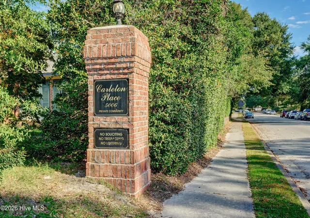 Photo 2 of Townhouse for sale at 337 Monlandil Dr, Wilmington, NC 28403 | MLS# 100596505 | Listing updated on 2026-09-14