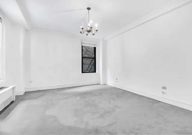 Photo 3 of Sale Pending at 1105 Park Ave #3D, New York City, NY 10128 | MLS# RLS10987831 | Listing updated on 2026-07-31
