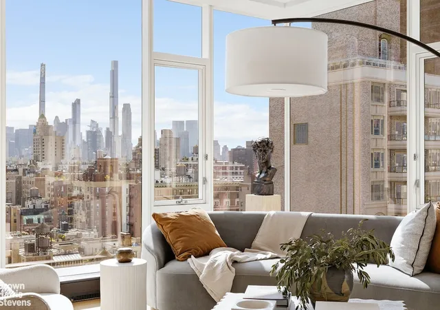 Photo 2 of Condo for sale at 1289 Lexington Ave #18A, New York City, NY 10028 | MLS# RLS10953326 | Listing updated on 2026-08-26