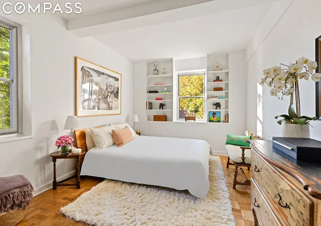 Photo 4 of Sale Pending at 550 Grand St #G3E, New York City, NY 10002 | MLS# RLS11016511 | Listing updated on 2026-08-05