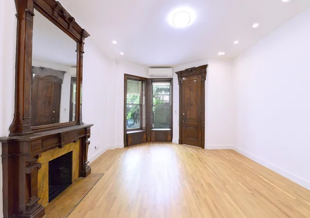 Photo 3 of Mansion for sale at 53 E 64th St, New York City, NY 10065 | MLS# RLS10969399 | Listing updated on 2026-08-06