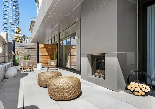 Photo 3 of Sale Pending at 108 Leonard St #PH15B, New York, NY 10013 | MLS# RLS10970921 | Listing updated on 2026-08-09