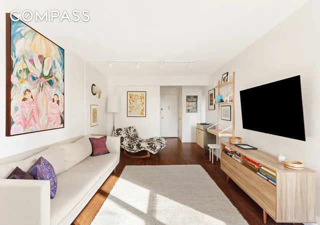 Photo 1 of Sale Pending at 309 E 87th Street #7O, New York City, NY 10128 | MLS# RLS11021820 | Listing updated on 2026-08-05