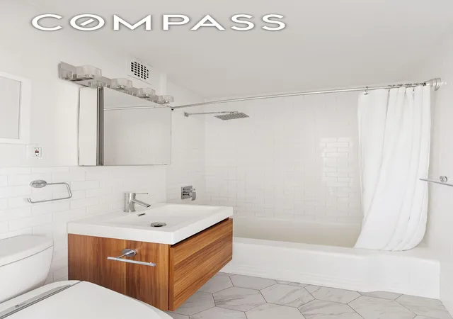 Photo 4 of Sale Pending at 309 E 87th Street #7O, New York City, NY 10128 | MLS# RLS11021820 | Listing updated on 2026-08-05