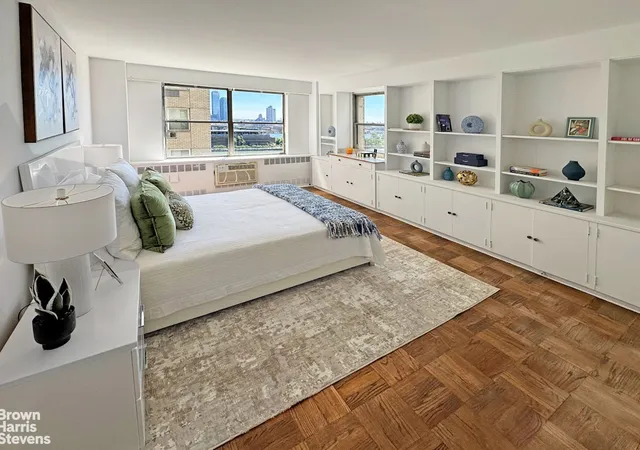 Photo 3 of Condo for sale at 35 Sutton Pl #14F, New York, NY 10022 | MLS# RLS20045836 | Listing updated on 2026-08-24