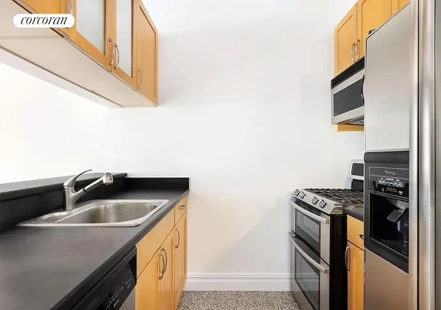 Photo 4 of House for sale at 401 E 60th Street #8K, New York City, NY 10065 | MLS# RLS20046318 | Listing updated on 2026-08-23