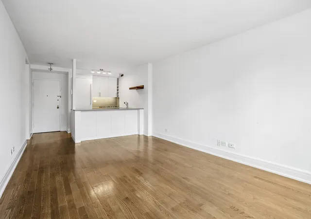 Photo 3 of Sale Pending at 275 W 96Th St #10L, New York, NY 10025 | MLS# RLS20046529 | Listing updated on 2026-08-23