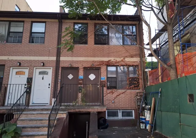 Photo 3 of Single family home for sale at 440 Blake Ave, New York City, NY 11212 | MLS# RLS20049017 | Listing updated on 2026-08-26