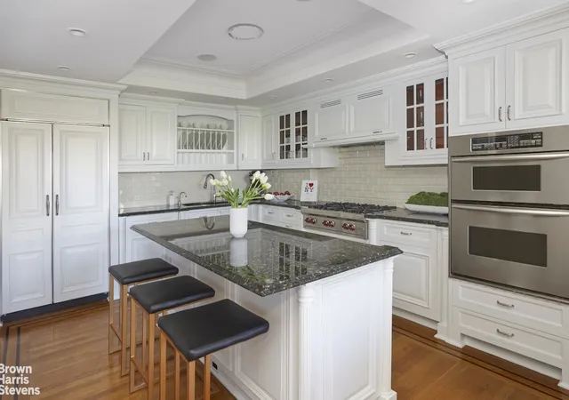 Photo 2 of Sale Pending at 860 5Th Ave #14AB, New York, NY 10065 | MLS# RLS20050753 | Listing updated on 2026-08-22
