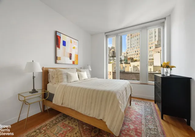 Photo 4 of Sale Pending at 15 William St #27A, New York City, NY 10004 | MLS# RLS20050780 | Listing updated on 2026-08-21