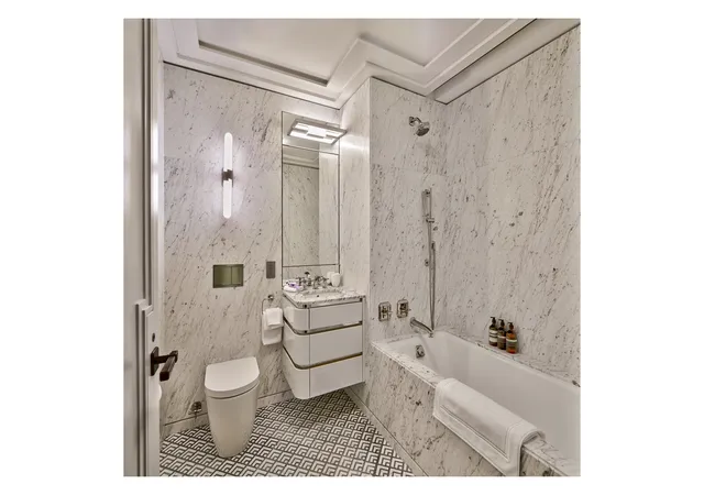 Photo 3 of Condo for sale at 303 Park Ave #2807, New York City, NY 10022 | MLS# RLS20052205 | Listing updated on 2026-08-18
