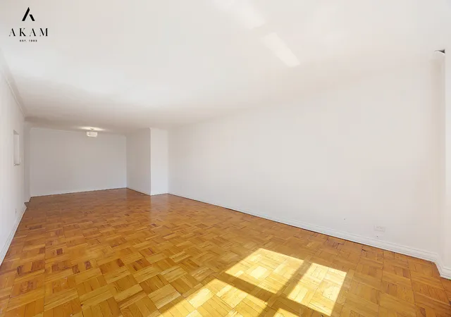 Photo 4 of Sale Pending at 239 E 79th Street #8A, New York City, NY 10075 | MLS# RLS20053755 | Listing updated on 2026-08-24