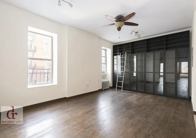 Listing Photo 5 - Condo for sale in building located at 300 E 6Th St, New York City, NY 10003