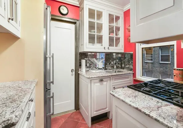 Photo 4 of House for sale at 321 E 43Rd St #308, New York City, NY 10017 | MLS# RLS20055265 | Listing updated on 2026-08-23