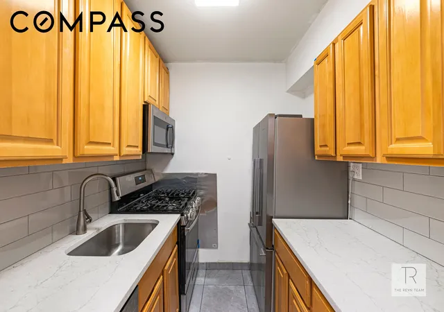 Photo 3 of Sale Pending at 2665 Homecrest Ave #6Z, Brooklyn, NY 11235 | MLS# RLS20057911 | Listing updated on 2026-08-24