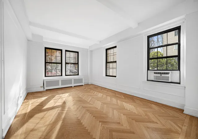 Listing Photo 4 - Condo for sale in building located at 90 8Th Ave, New York City, NY 11215 - Unit #1A