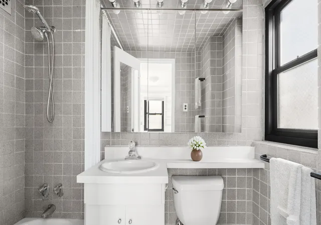 Photo 3 of Sale Pending at 220 E 57th Street #17H, New York, NY 10022 | MLS# RLS20063814 | Listing updated on 2026-08-24
