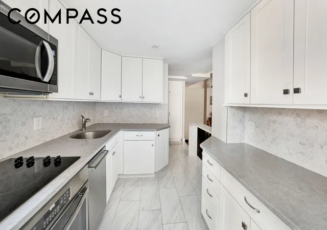 Photo 3 of House for sale at 2 Tudor City Pl #11KN, New York City, NY 10017 | MLS# RLS20064933 | Listing updated on 2026-08-01