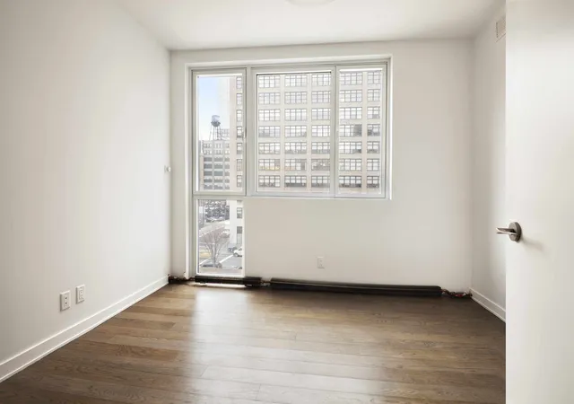 Photo 4 of Single family home for sale at 22 Renwick St #5B, New York City, NY 10013 | MLS# RLS20067103 | Listing updated on 2026-08-24