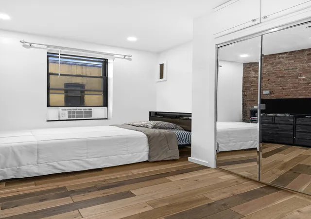 Listing Photo 2 - Condo for sale in building located at 309 E Houston St, New York City, NY 10002 - Unit #4E