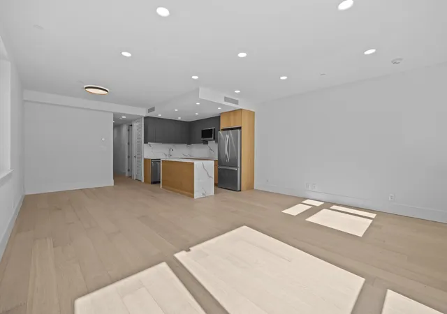 Photo 3 of House for sale at 118 Madison St #3, New York City, NY 11216 | MLS# RLS20071525 | Listing updated on 2026-08-23