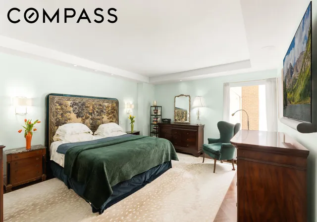 Listing Photo 5 - Condo for sale in building located at 35 E 85Th St, New York City, NY 10028 - Unit #2FG