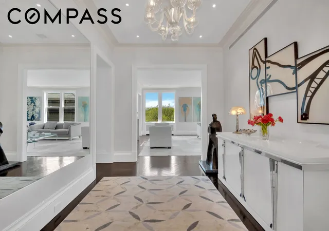 Photo 4 of Sale Pending at 988 5th Avenue #6, New York, NY 10075 | MLS# RLS20070239 | Listing updated on 2026-08-26