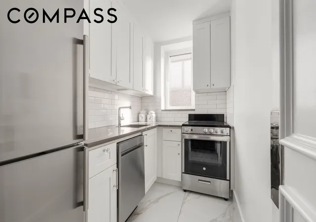 Photo 4 of House for sale at 475 Park Ave #15E, New York City, NY 10022 | MLS# RLS20071122 | Listing updated on 2026-08-10