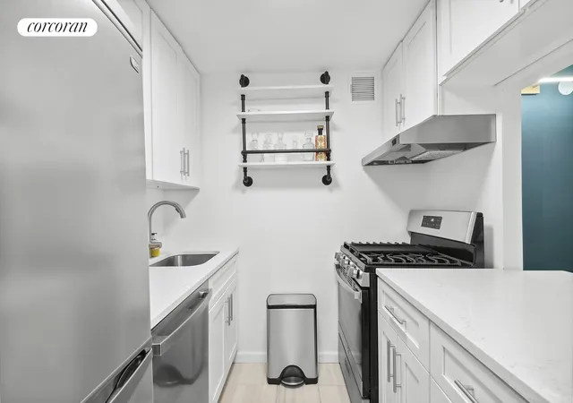 Photo 3 of Sale Pending at 50 Lexington Ave #12B, New York City, NY 10010 | MLS# RLS20073536 | Listing updated on 2026-08-22