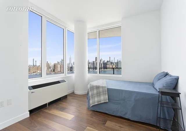Photo 4 of House for sale at 21 India St #28C, New York City, NY 11222 | MLS# RLS20073630 | Listing updated on 2026-08-19