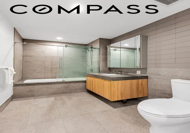 Photo 3 of House for sale at 24-16 Queens Plz S #4J, New York City, NY 11101 | MLS# RLS20073839 | Listing updated on 2026-08-25