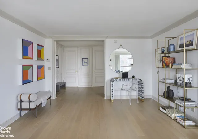 Listing Photo 3 - Condo for sale in building located at 190 E 72Nd St, New York City, NY 10021 - Unit #21B