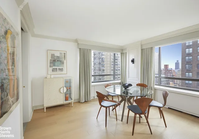 Listing Photo 4 - Condo for sale in building located at 190 E 72Nd St, New York City, NY 10021 - Unit #21B
