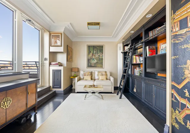 Photo 3 of House for sale at 120 Riverside Blvd #16HM, New York, NY 10069 | MLS# RLS20075017 | Listing updated on 2026-08-26