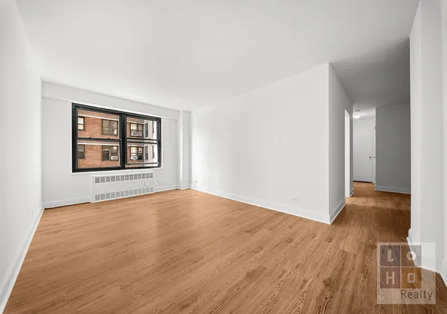 Photo 3 of House for sale at 415 Grand St #E405, New York, NY 10002 | MLS# RLS20077906 | Listing updated on 2026-08-24