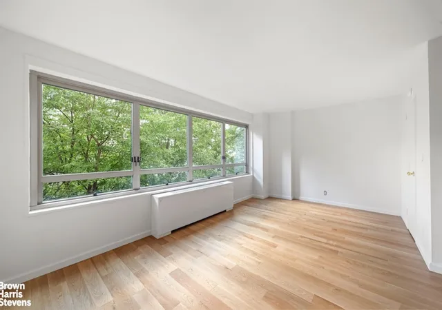 Photo 2 of Condo for sale at 170 W End Ave #7C, New York City, NY 10023 | MLS# RLS20078759 | Listing updated on 2026-08-24
