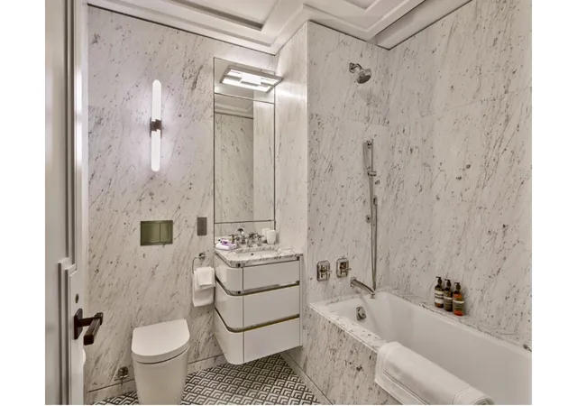 Photo 4 of House for sale at 303 Park Ave #4105, New York City, NY 10022 | MLS# RLS20080835 | Listing updated on 2026-08-18