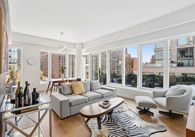 Photo 1 of Condo for sale at 202 Broome St #7M, New York, NY 10002 | MLS# RLS20082066 | Listing updated on 2026-08-25