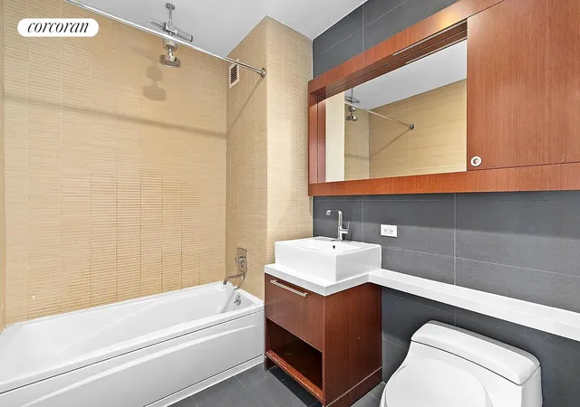 Photo 4 of House for sale at 305 W 16th Street #4A, New York, NY 10011 | MLS# RLS20082720 | Listing updated on 2026-08-25