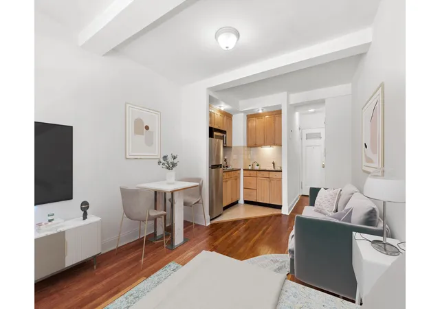 Photo 3 of House for sale at 320 E 42nd Street #2505, New York, NY 10017 | MLS# RLS20082879 | Listing updated on 2026-08-23