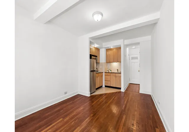 Photo 4 of House for sale at 320 E 42nd Street #2505, New York, NY 10017 | MLS# RLS20082879 | Listing updated on 2026-08-23