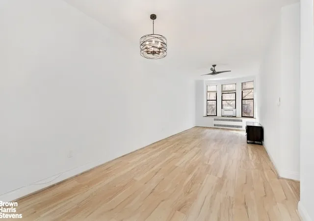 Photo 4 of House for sale at 209 W 118th Street #3F, New York City, NY 10026 | MLS# RLS20084942 | Listing updated on 2026-08-23